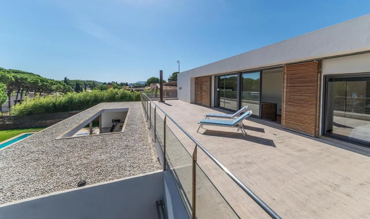 Villa Claudia L'Escala 0*,